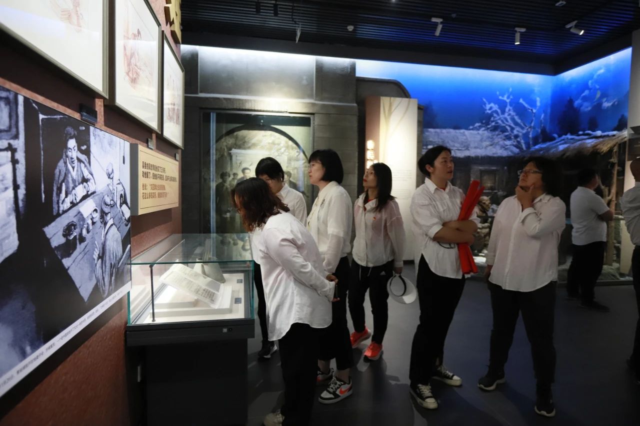 砥礪初心使命，汲取奮進力量丨花花牛乳業(yè)集團黨委組織開展學(xué)習(xí)“焦裕祿精神”主題黨日活動