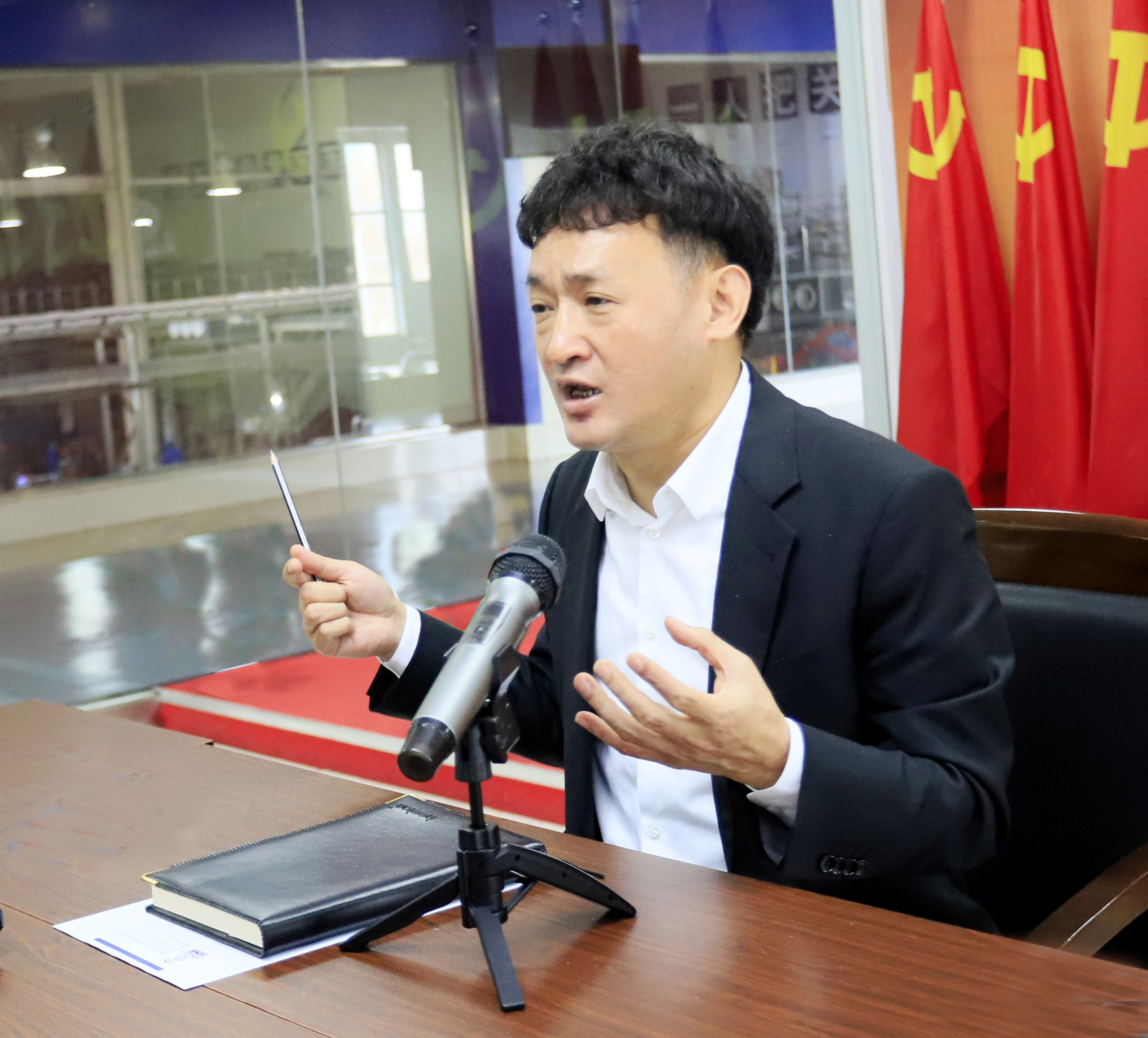 鼓足干勁、攻堅克難，決戰(zhàn)2021 ，推動花花牛再上新臺階