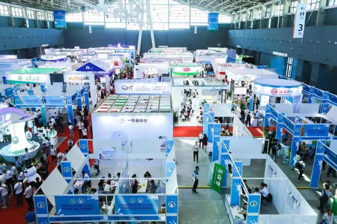 中國(guó)乳制品工業(yè)協(xié)會(huì)第二十五次年會(huì)召開(kāi)！花花牛總裁董碩峰獲“振興乳業(yè)領(lǐng)軍人”榮譽(yù)稱號(hào)