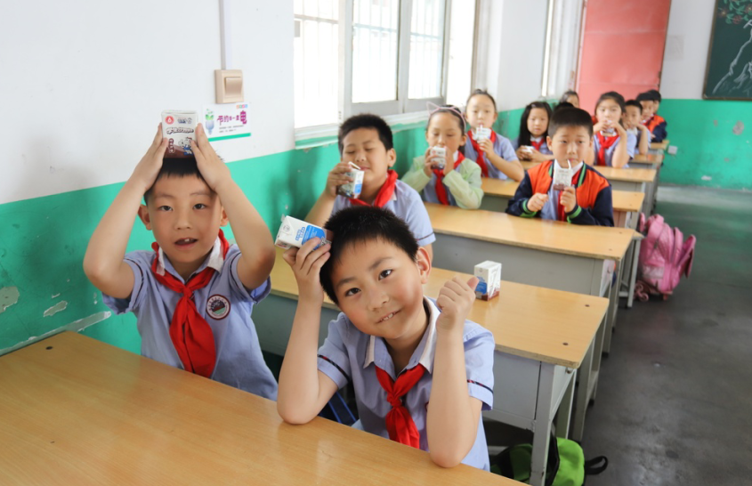 花花牛|六一關愛兒童，讓愛灑滿人間